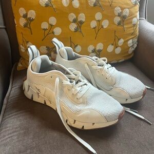 Reebok Zig Dynamic 9.5 White Shoes
